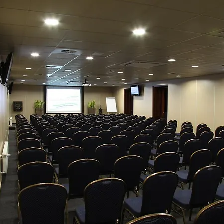 Diamant Conference, & Family