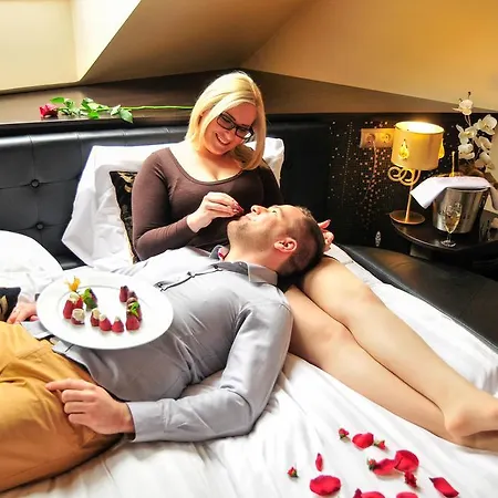 Hotel Diamant Conference, & Family 4*