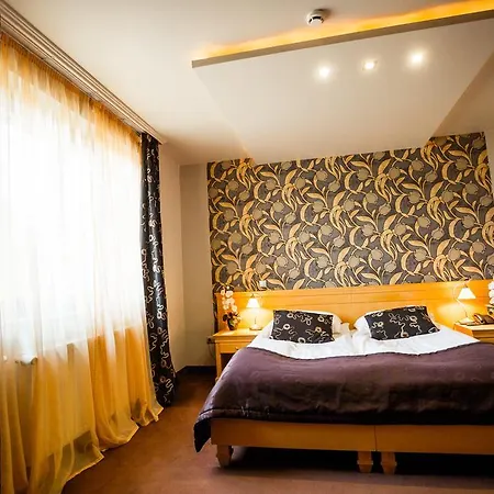 Hotel Diamant 4*