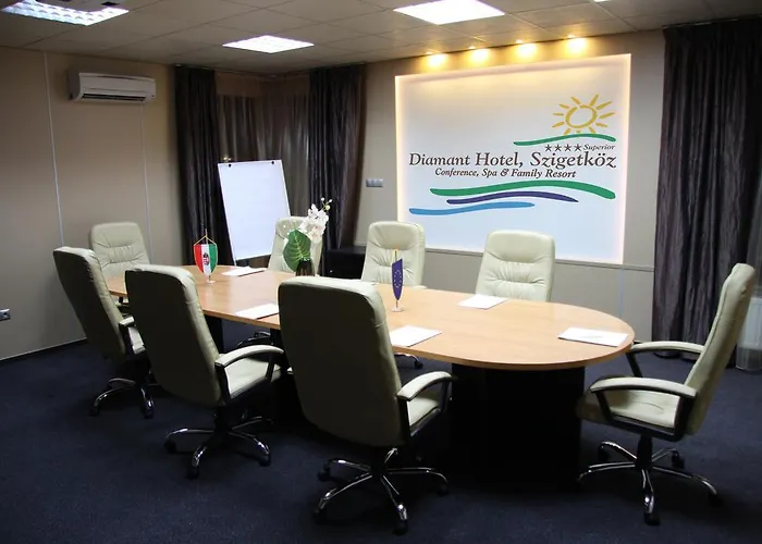Отель Diamant Conference, & Family 4*